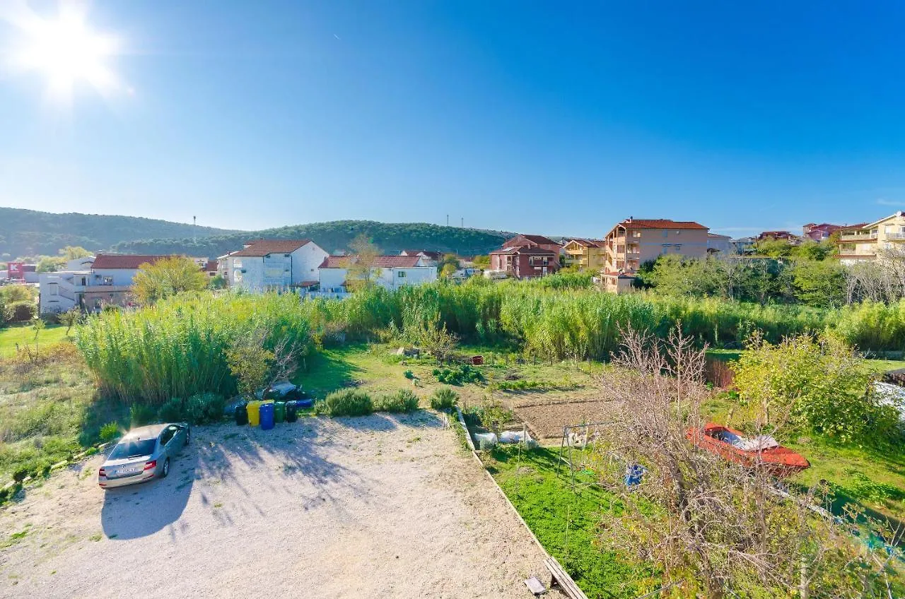 Apartments Marija P Lopar Croatia